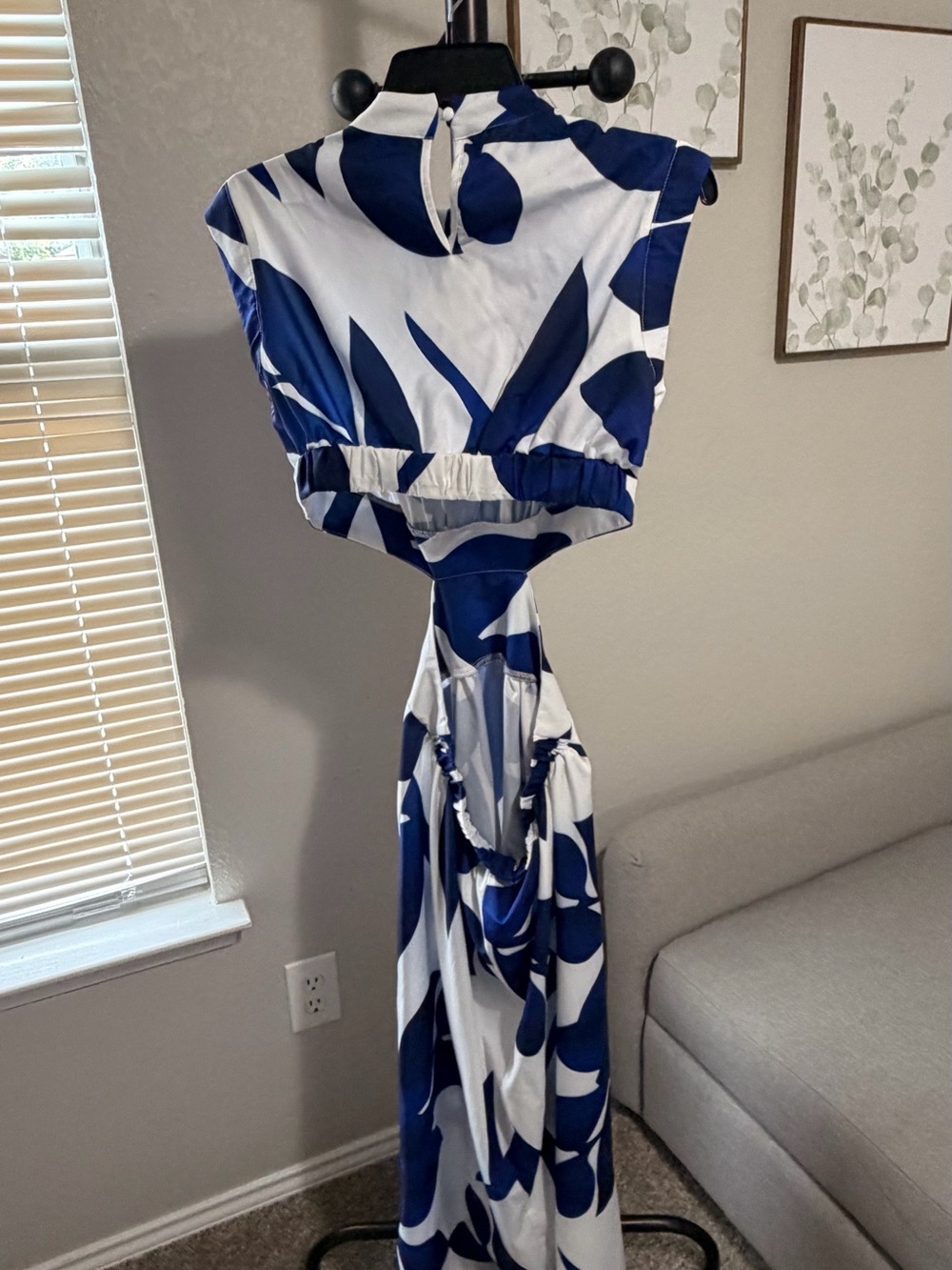 Blue & White Cutout Midi Dress - Picture 7 of 8